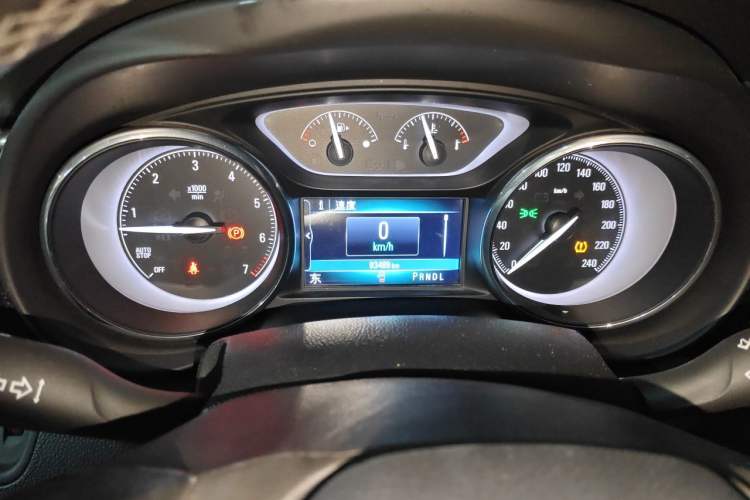 Used Buick Envision 2018 28T Four-Wheel Drive Elite Version Instrument Cluster