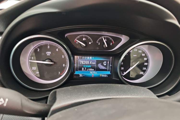 Used Buick Envision 2018 20T Two-Wheel-Drive Elite Model Instrument Cluster