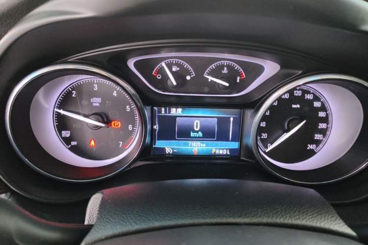 Used Buick Envision 2018 20T Two-Wheel-Drive Leading Model Instrument Cluster