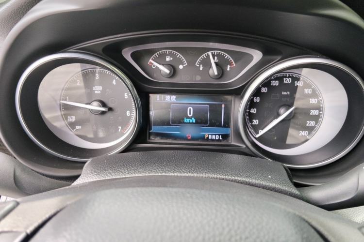 Used Buick Envision 2018 28T Four-Wheel Drive Elite Version Instrument Cluster