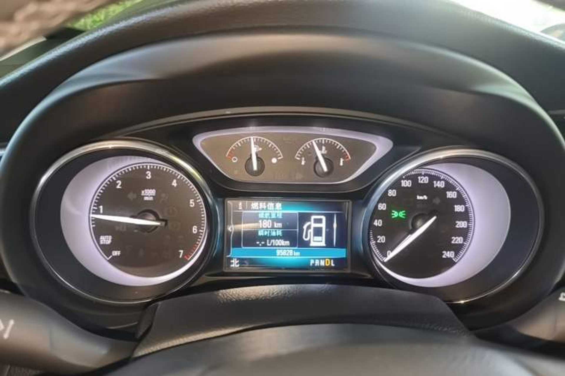 Used Buick Envision 2018 28T Four-Wheel Drive Elite Version Instrument Cluster