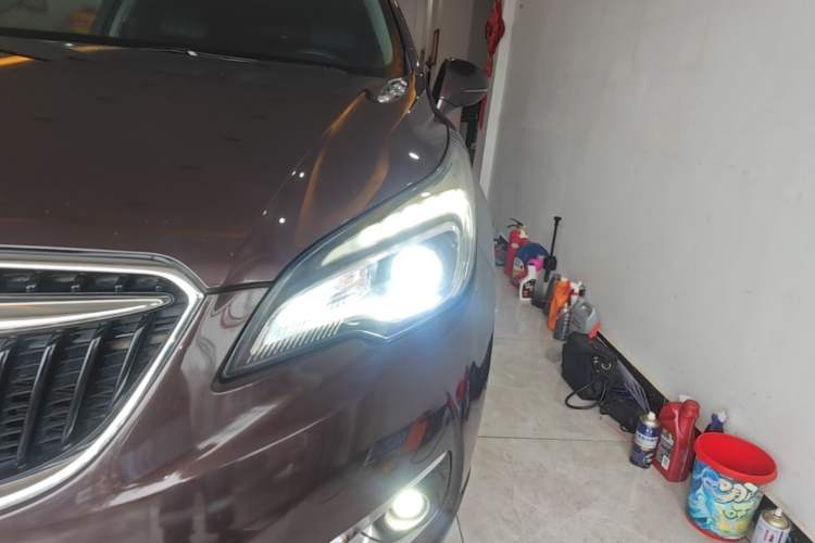 Used Buick Envision 2018 20T Two-Wheel-Drive Leading Model Left Front Headlight