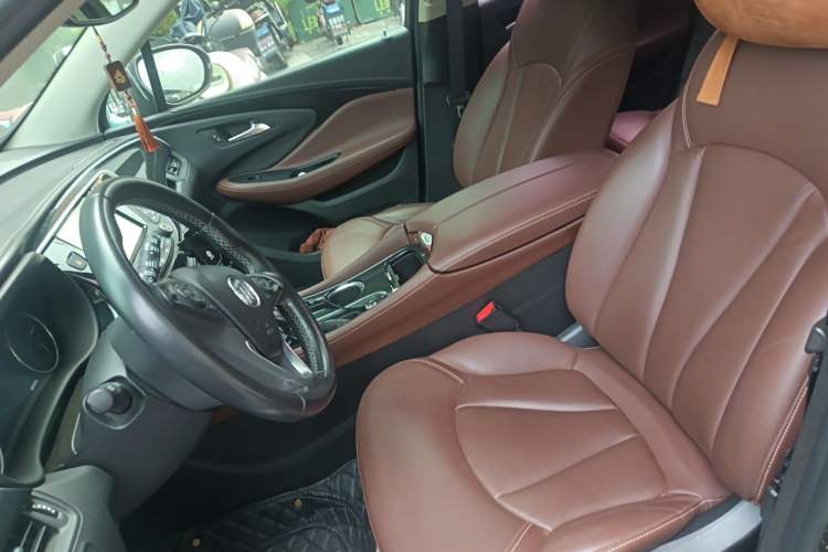 Used Buick Envision 2018 28T Four-Wheel Drive Luxury Model Left Front Seat