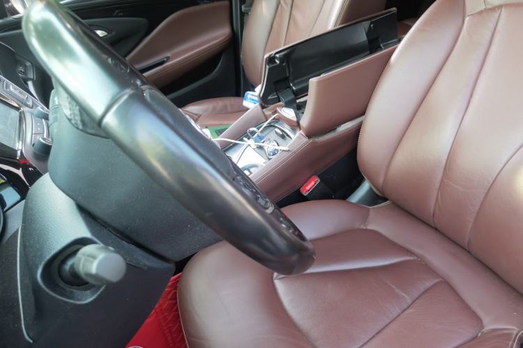 Used Buick Envision 2018 20T Two-Wheel Drive Luxury Model Left Front Seat