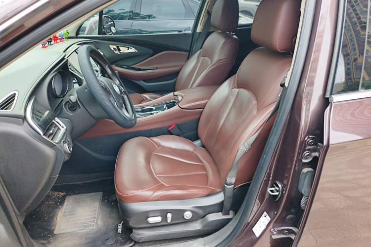 Used Buick Envision 2018 20T Two-Wheel Drive Luxury Model Left Front Seat