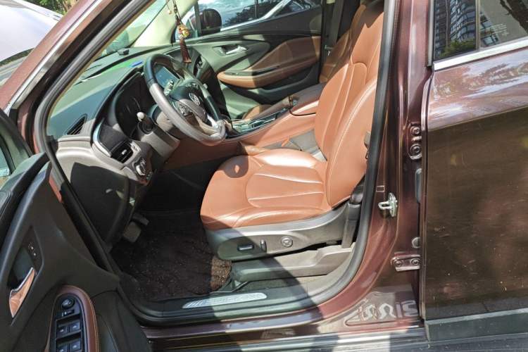 Used Buick Envision 2018 28T Four-Wheel Drive Luxury Model Left Front Seat
