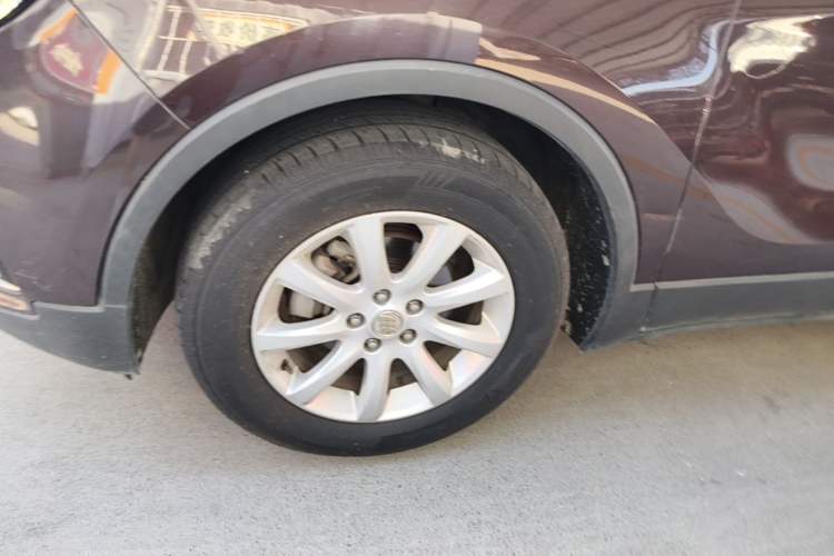 Used Buick Envision 2018 20T Two-Wheel-Drive Leading Model Left Front Wheel Hub