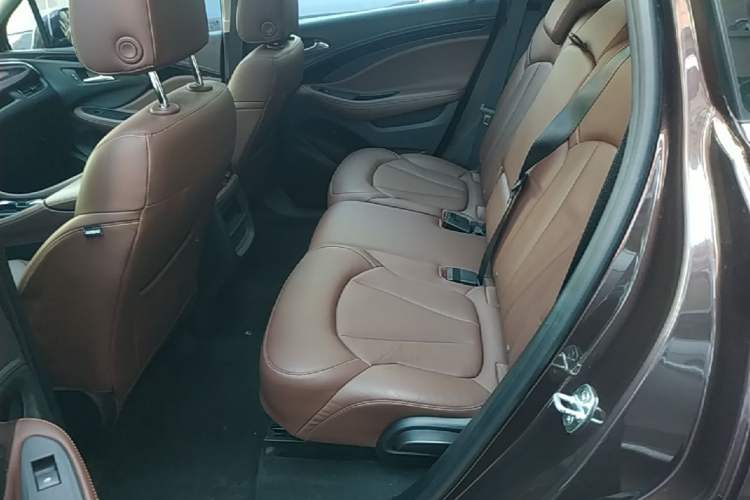 Used Buick Envision 2018 28T Four-Wheel Drive Elite Version Left Rear Seat