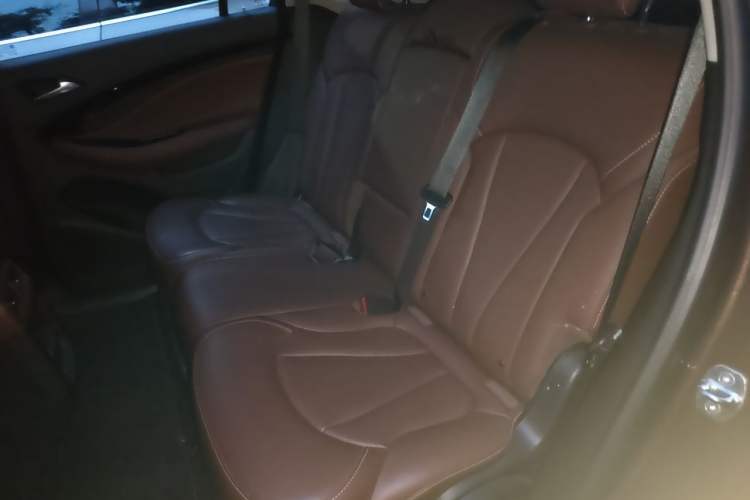 Used Buick Envision 2018 28T Four-Wheel Drive Elite Version Left Rear Seat