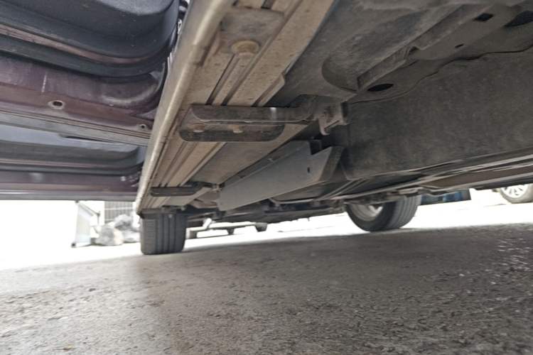 Used Buick Envision 2018 28T Four-Wheel Drive Elite Version Left Side Sill