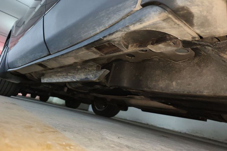 Used Buick Envision 2018 28T Four-Wheel Drive Luxury Model Left Side Sill