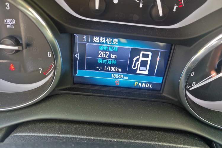 Used Buick Envision 2018 28T Four-Wheel Drive Elite Version Odometer Close Up