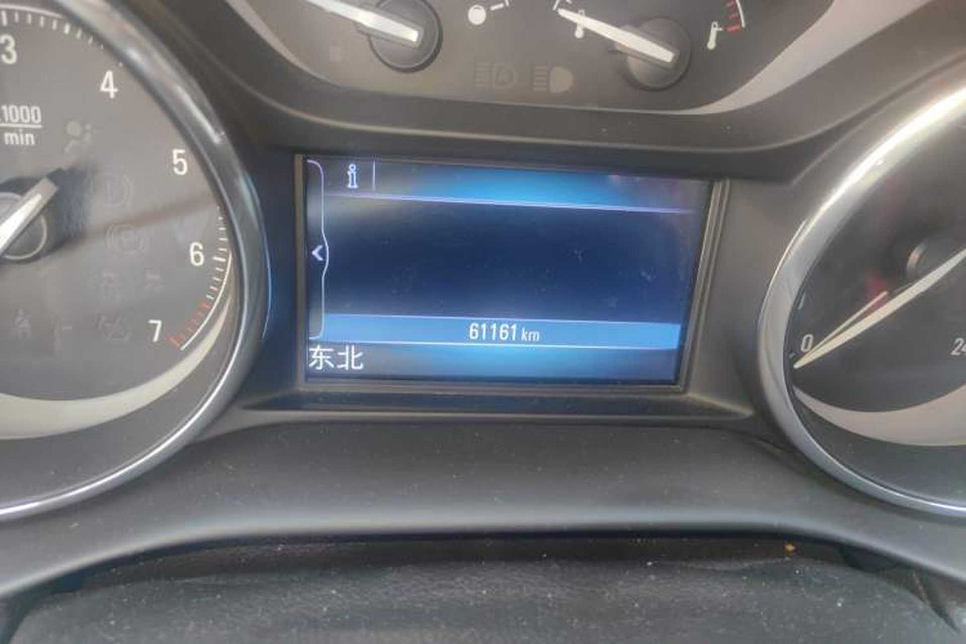 Used Buick Envision 2018 28T Four-Wheel Drive Elite Version Odometer Close Up