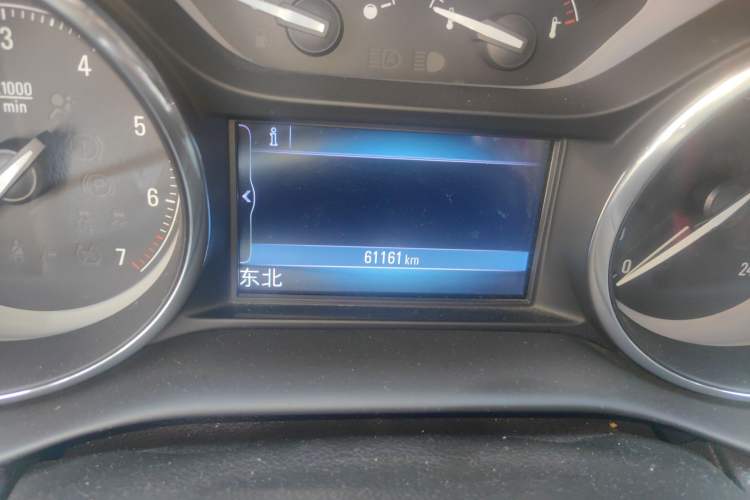 Used Buick Envision 2018 28T Four-Wheel Drive Elite Version Odometer Close Up