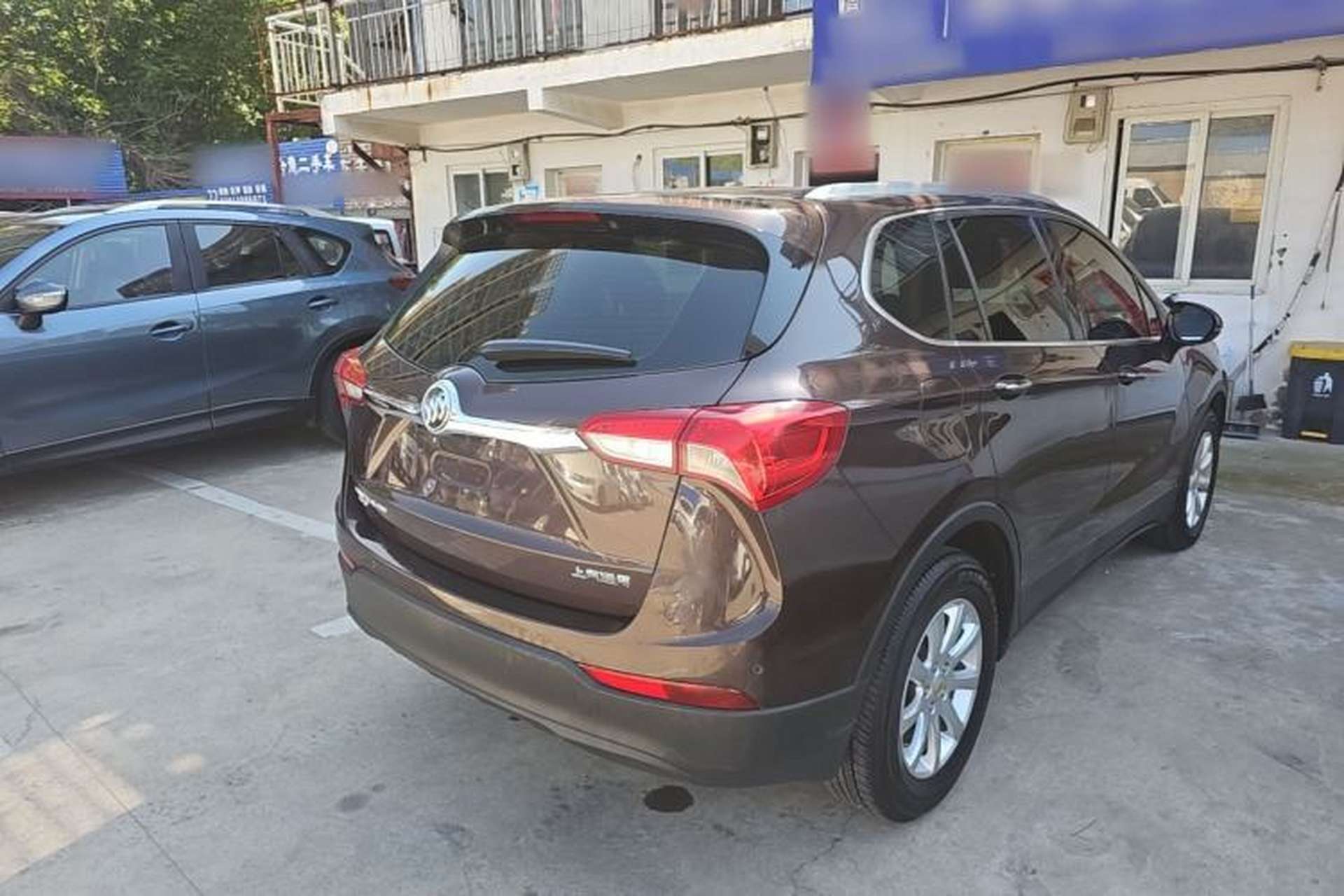 Used Buick Envision 2018 20T Two-Wheel-Drive Elite Model Rear Right 45 Deg