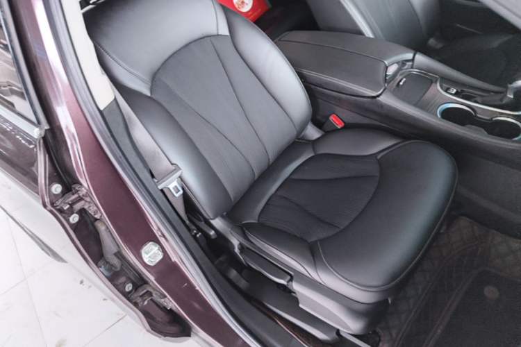 Used Buick Envision 2018 20T Two-Wheel-Drive Leading Model Right Front Seat
