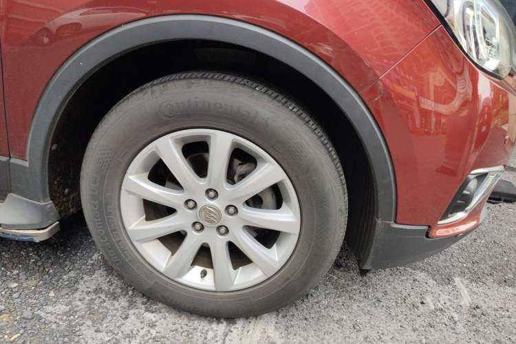 Used Buick Envision 2018 20T Two-Wheel-Drive Elite Model Right Front Wheel Hub