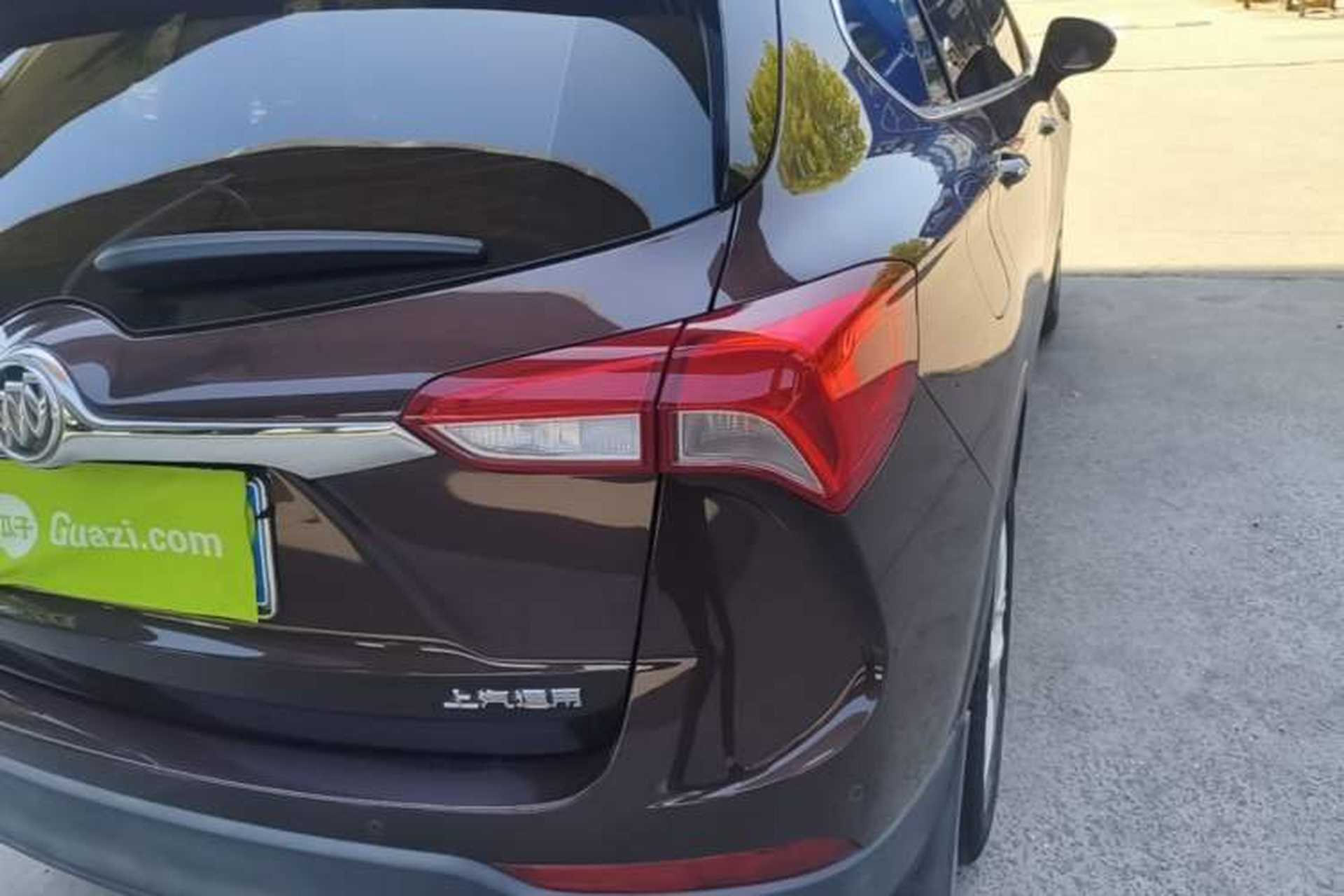 Used Buick Envision 2018 28T Four-Wheel Drive Elite Version Right Rear Taillight