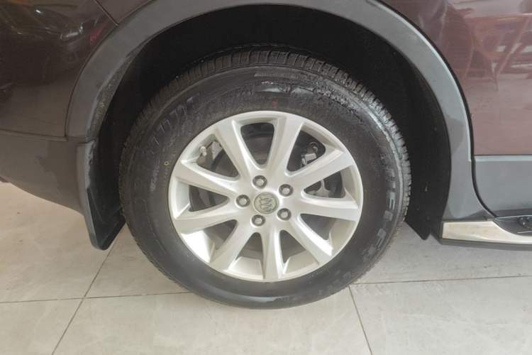 Used Buick Envision 2018 20T Two-Wheel-Drive Leading Model Right Rear Wheel Hub