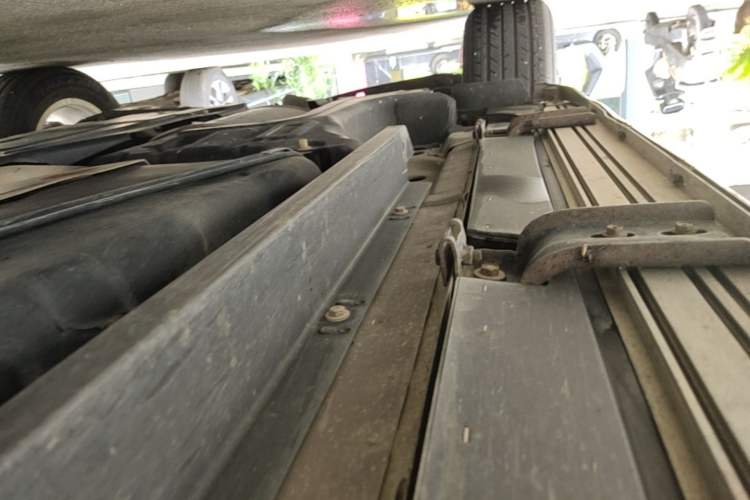 Used Buick Envision 2018 20T Two-Wheel-Drive Leading Model Right Side Sill