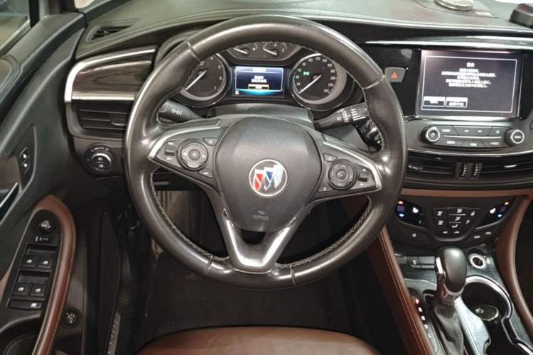Used Buick Envision 2018 28T Four-Wheel Drive Elite Version Steering Wheel