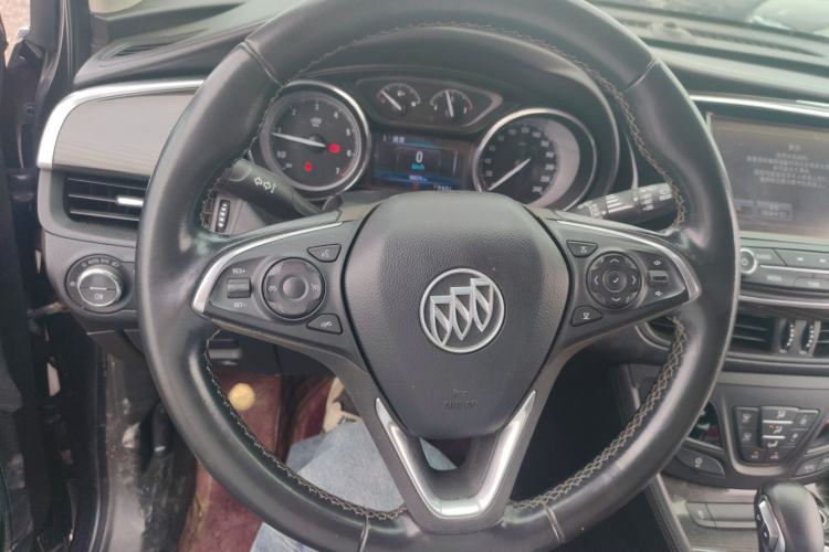 Used Buick Envision 2018 20T Two-Wheel-Drive Elite Model Steering Wheel