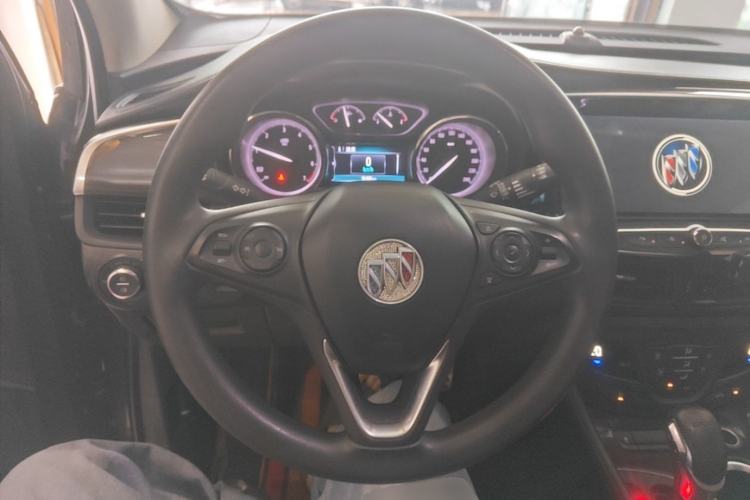 Used Buick Envision 2018 20T Two-Wheel-Drive Leading Model Steering Wheel