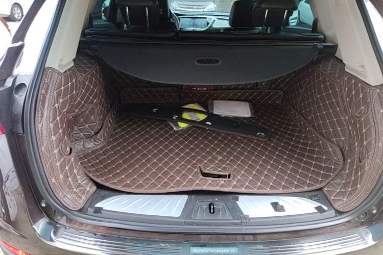 Used Buick Envision 2018 20T Two-Wheel-Drive Leading Model Trunk