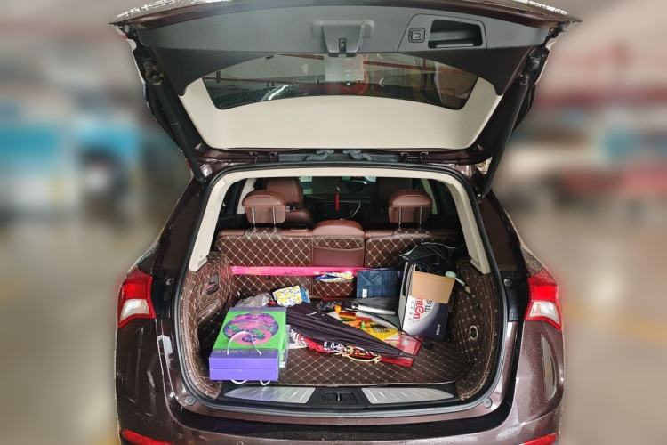 Used Buick Envision 2018 28T All-Wheel-Drive Versatile Sports Flagship Model Trunk