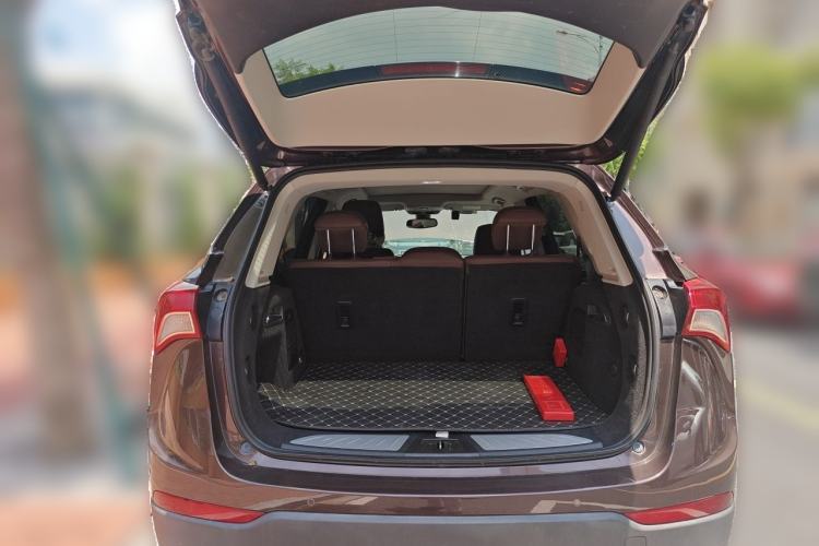 Used Buick Envision 2018 28T All-Wheel-Drive Versatile Sports Flagship Model Trunk