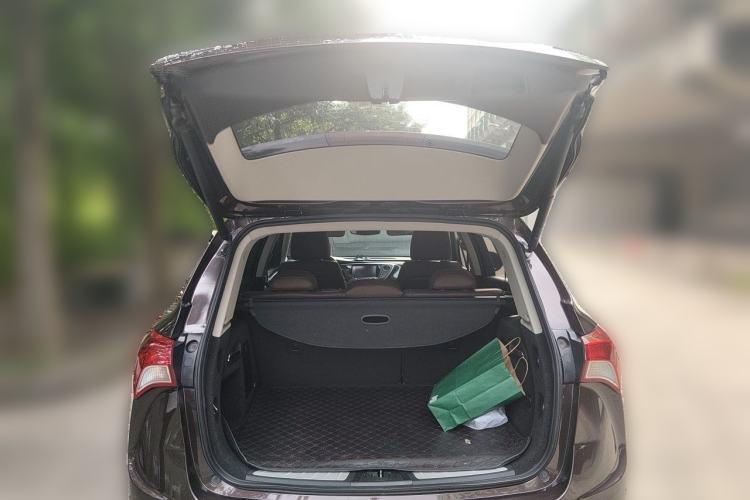 Used Buick Envision 2018 28T All-Wheel-Drive Versatile Sports Flagship Model Trunk
