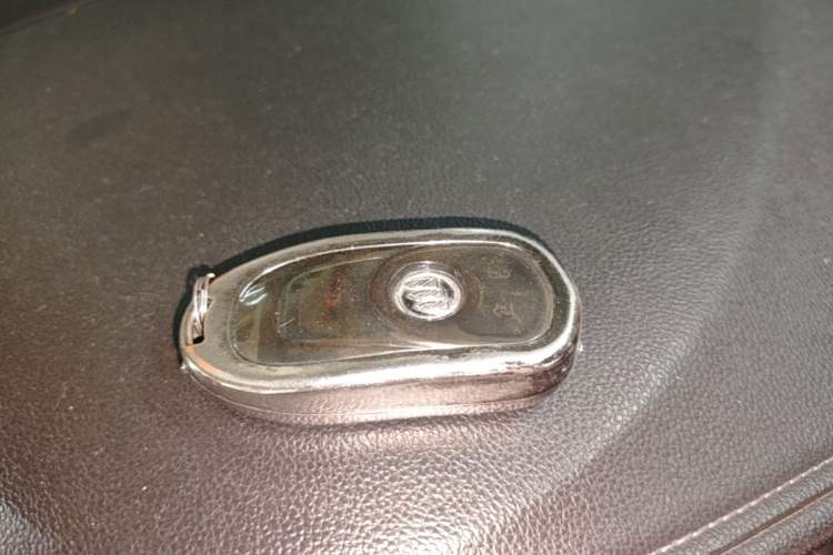 Used Buick Envision 2018 28T Four-Wheel Drive Elite Version Vehicle Key