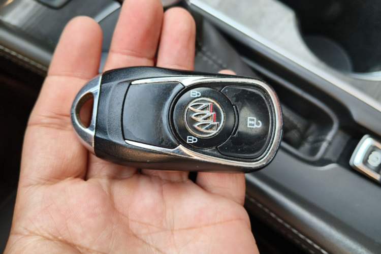 Used Buick Envision 2018 20T Two-Wheel-Drive Leading Model Vehicle Key