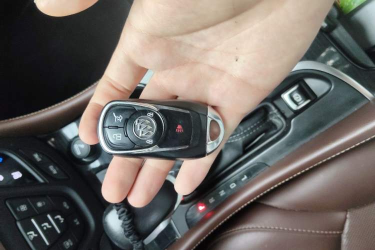 Used Buick Envision 2018 28T All-Wheel-Drive Versatile Sports Flagship Model Vehicle Key
