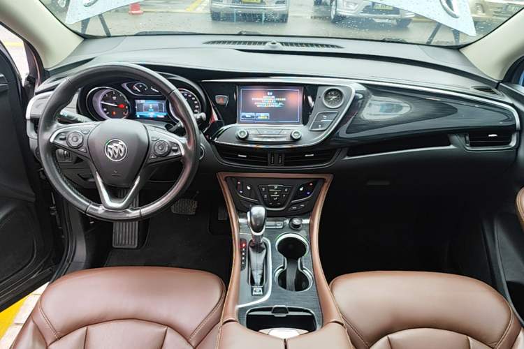 Used Buick Envision 2018 28T Four-Wheel Drive Elite Version Audio And AC Panel