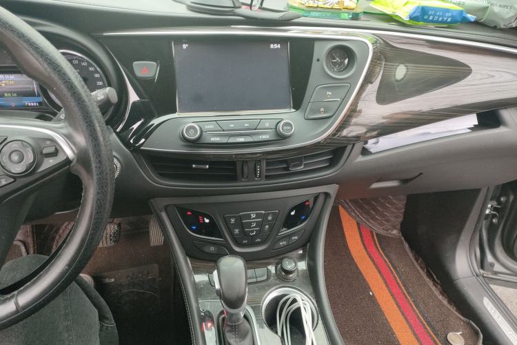 Used Buick Envision 2018 20T Two-Wheel-Drive Elite Model Audio And AC Panel
