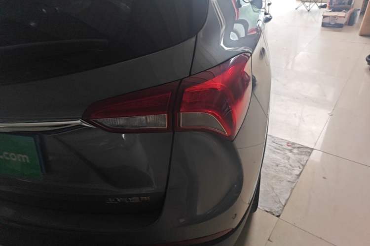 Used Buick Envision 2018 28T Four-Wheel Drive Elite Version Exterior 3