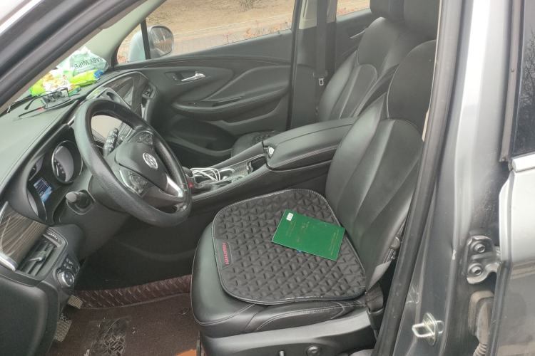 Used Buick Envision 2018 20T Two-Wheel-Drive Elite Model Left Front Seat
