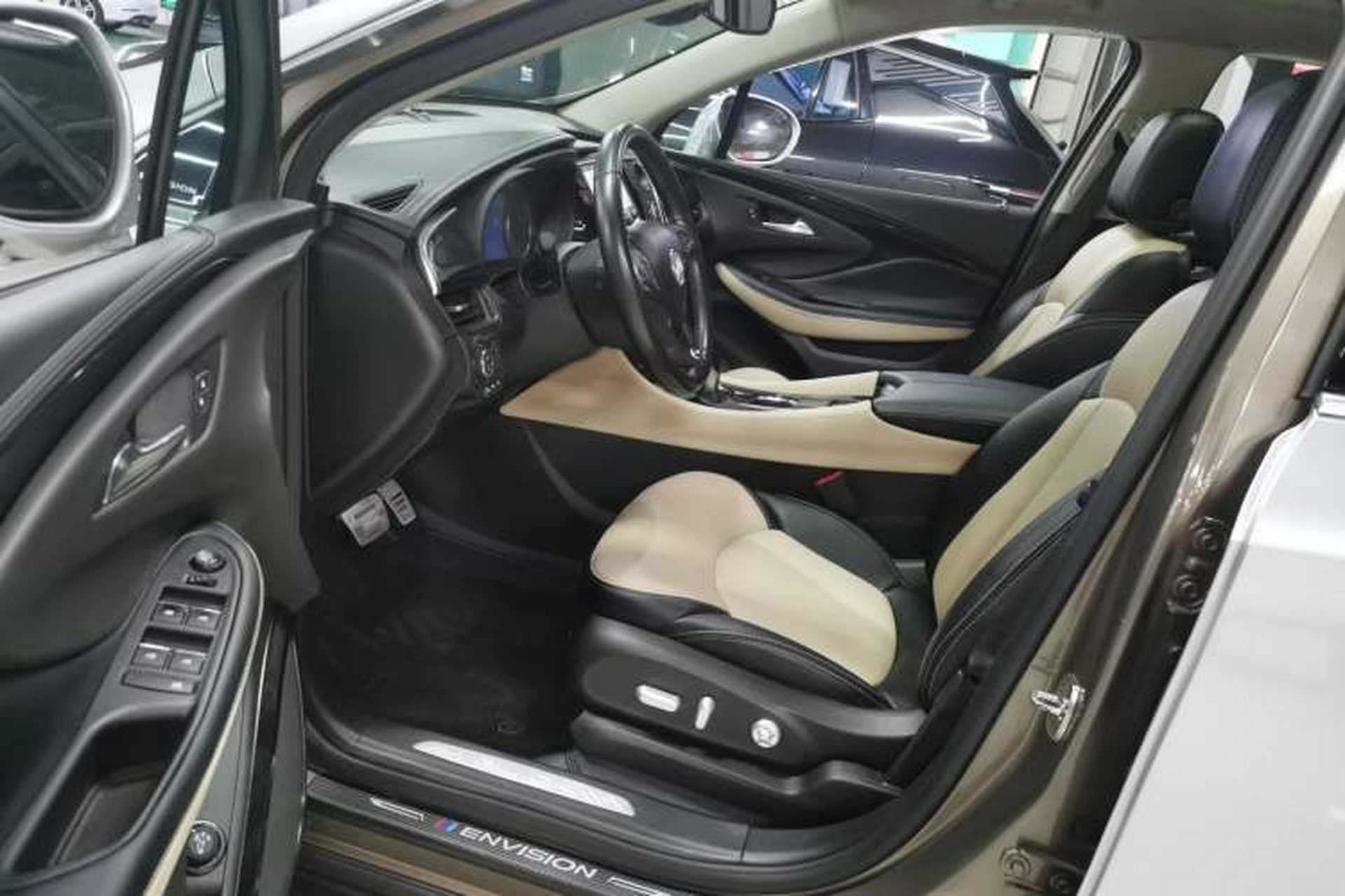 Used Buick Envision 2018 28T Four-Wheel Drive Luxury Model Left Front Seat
