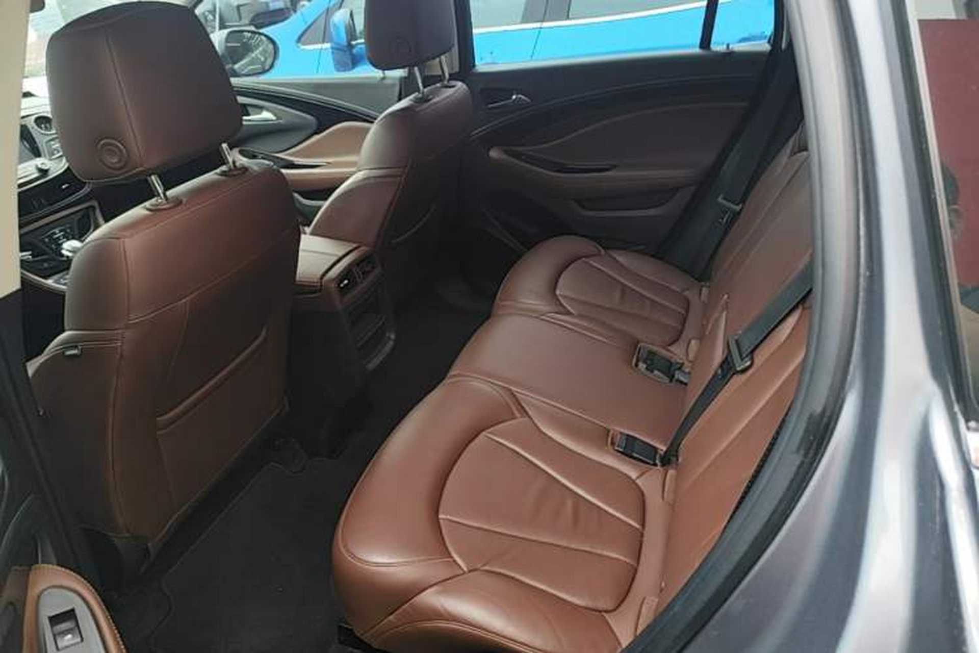 Used Buick Envision 2018 28T Four-Wheel Drive Elite Version Left Rear Seat
