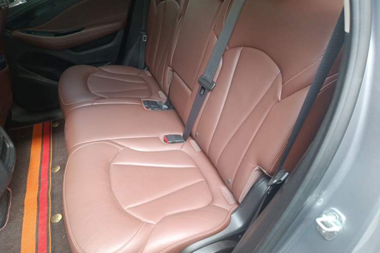 Used Buick Envision 2018 28T Four-Wheel Drive Elite Version Left Rear Seat