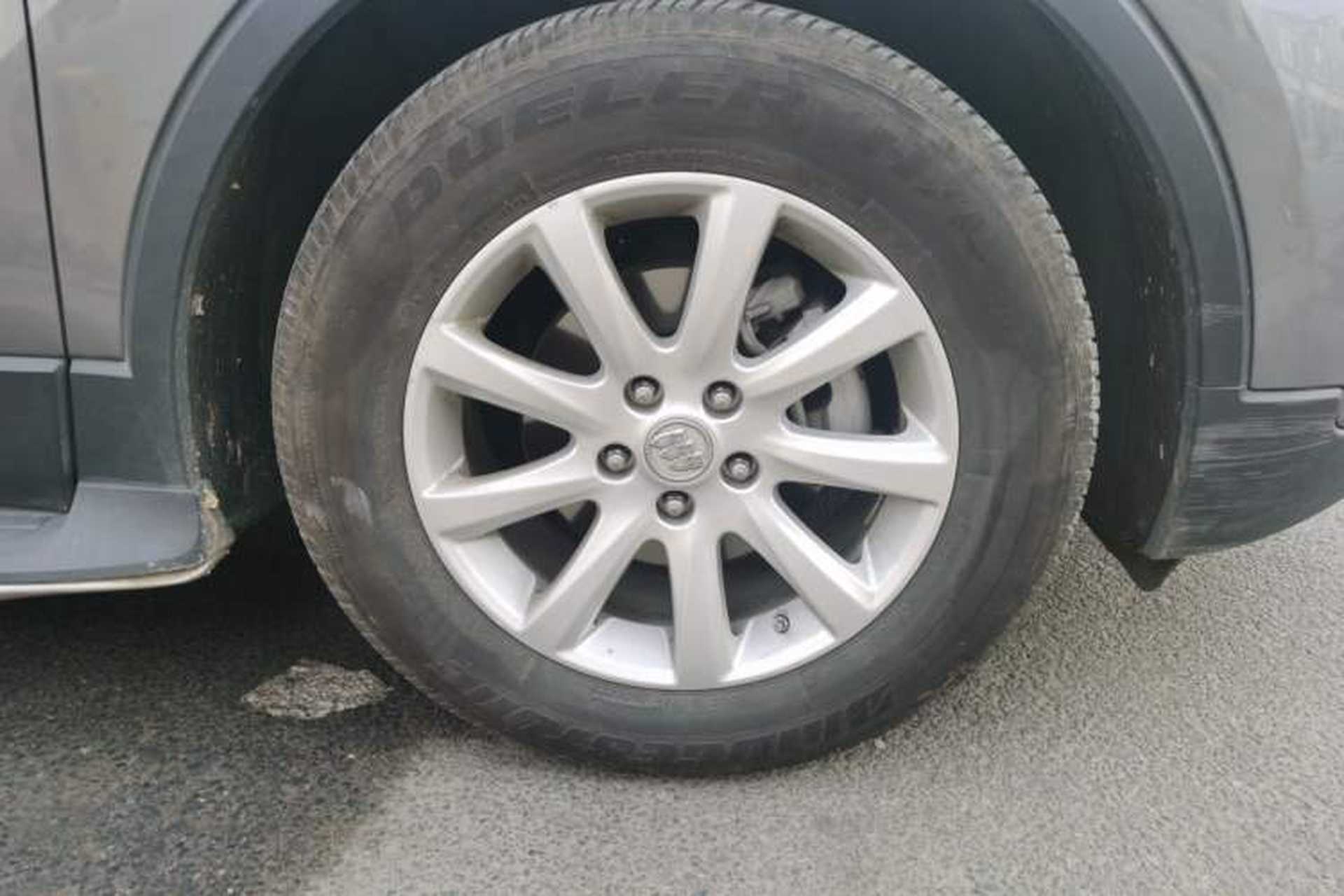 Used Buick Envision 2018 20T Two-Wheel-Drive Elite Model Right Front Wheel Hub