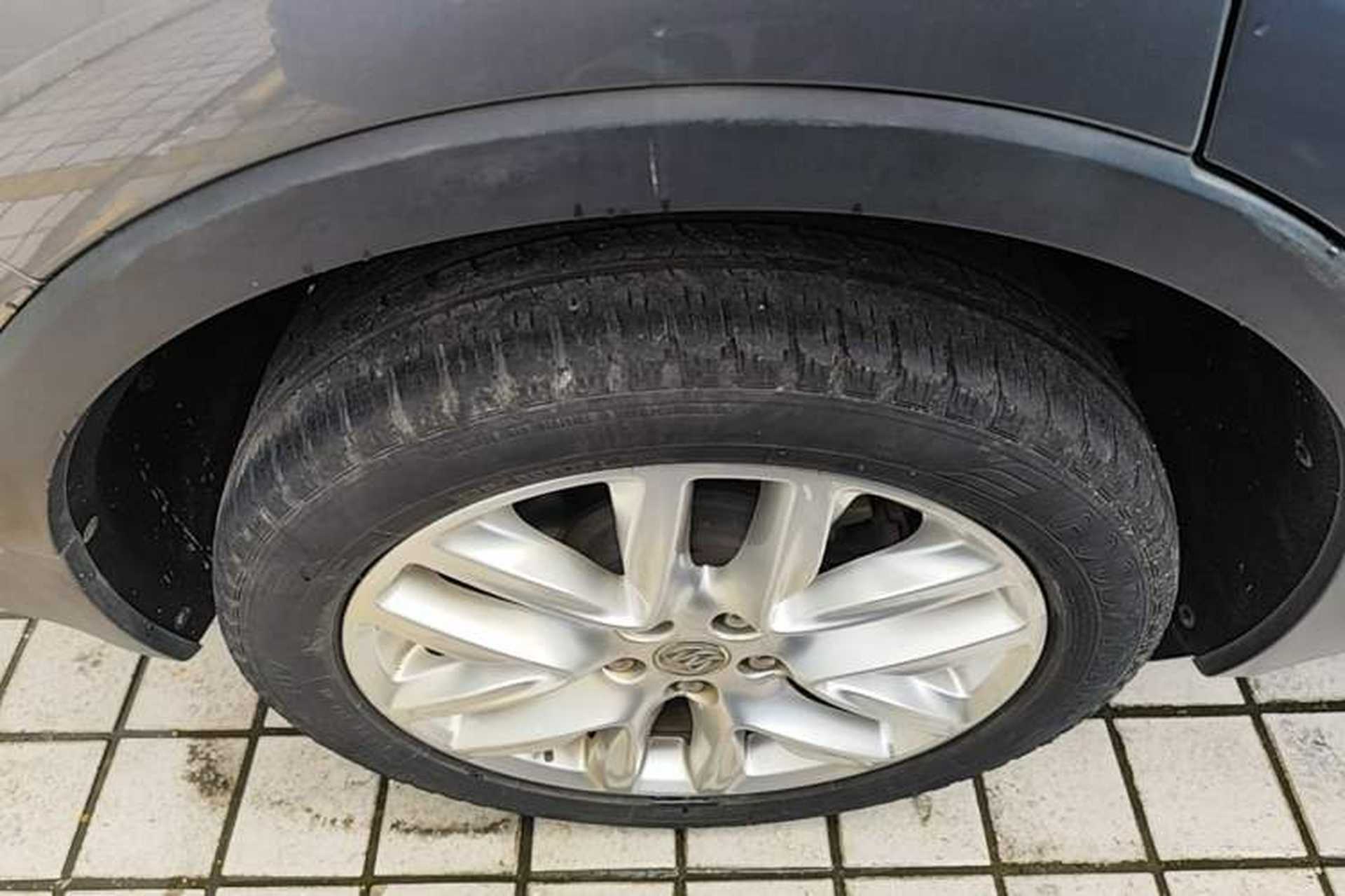 Used Buick Envision 2018 28T Four-Wheel Drive Elite Version Right Rear Wheel Hub