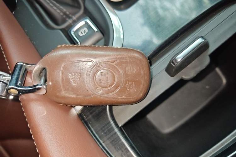 Used Buick Envision 2018 28T Four-Wheel Drive Elite Version Vehicle Key