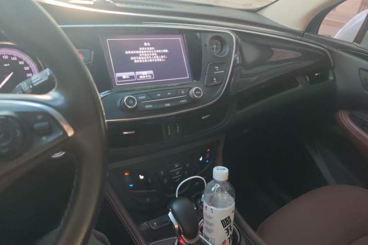 Used Buick Envision 2018 28T Four-Wheel Drive Elite Version Audio And AC Panel