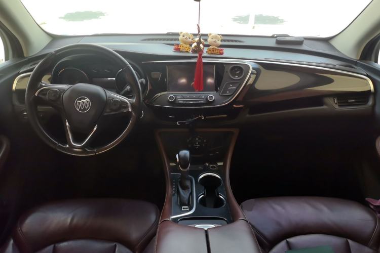 Used Buick Envision 2018 28T Four-Wheel Drive Elite Version Center Console