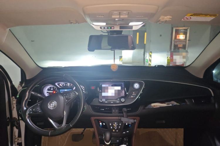 Used Buick Envision 2018 28T Four-Wheel Drive Elite Version Center Console
