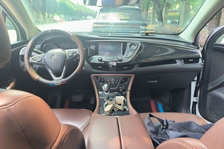 Used Buick Envision 2018 20T Two-Wheel Drive Luxury Model Center Console