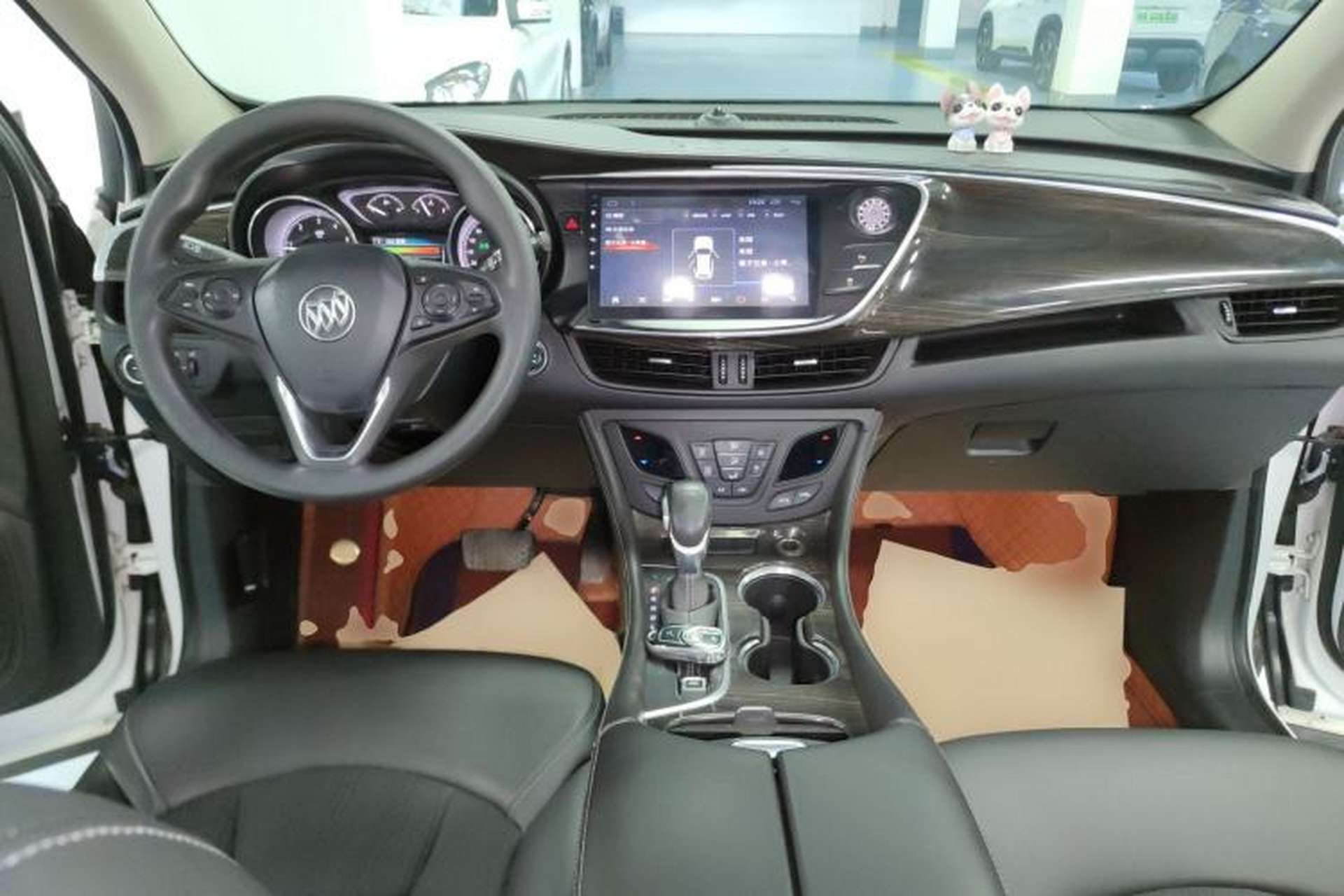 Used Buick Envision 2018 20T Two-Wheel-Drive Leading Model Center Console