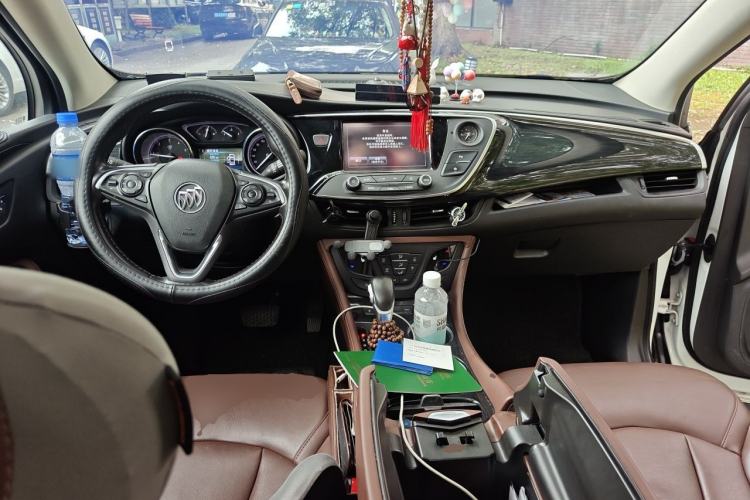 Used Buick Envision 2018 28T Four-Wheel Drive Elite Version Center Console